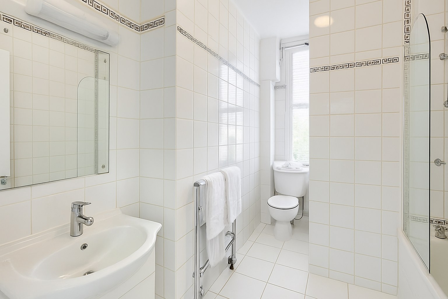 Bright 1-Bed Apartment, Mayfair, W1J, photograph 5