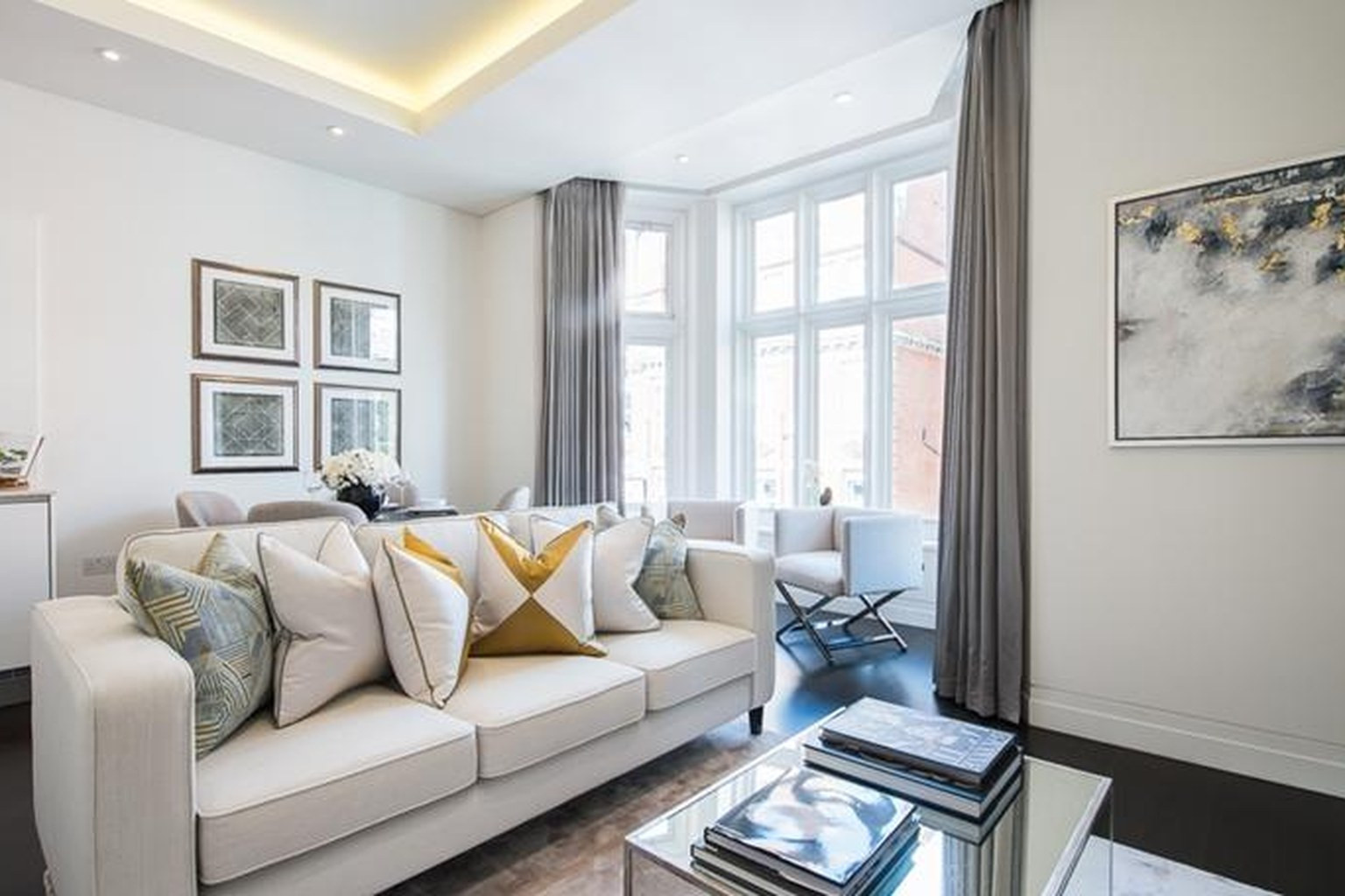 2-Bed Apartment, Green Street, W1K