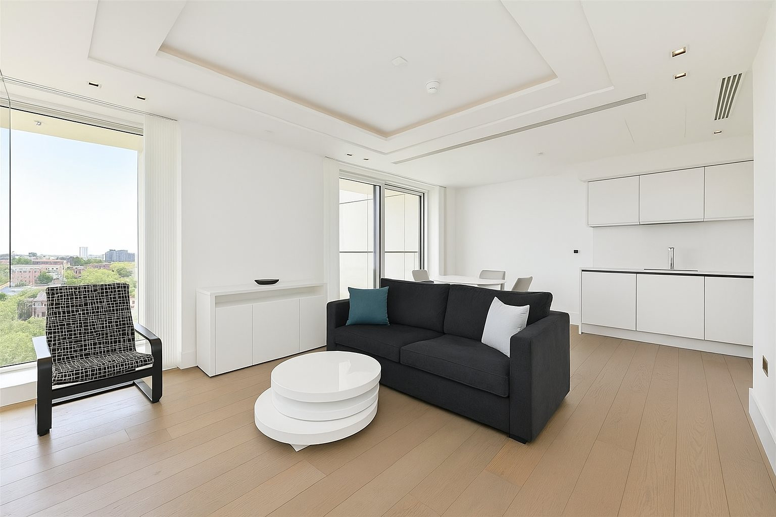 1-Bed Apartment, London, W14