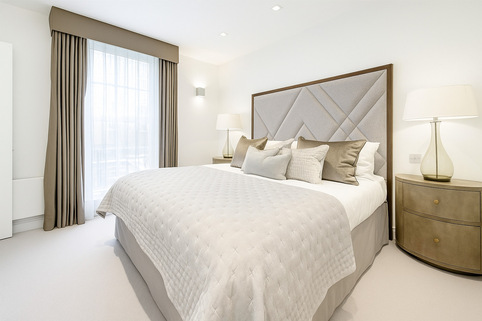 Serviced 1-Bed Apartment, Mayfair, SW1Y