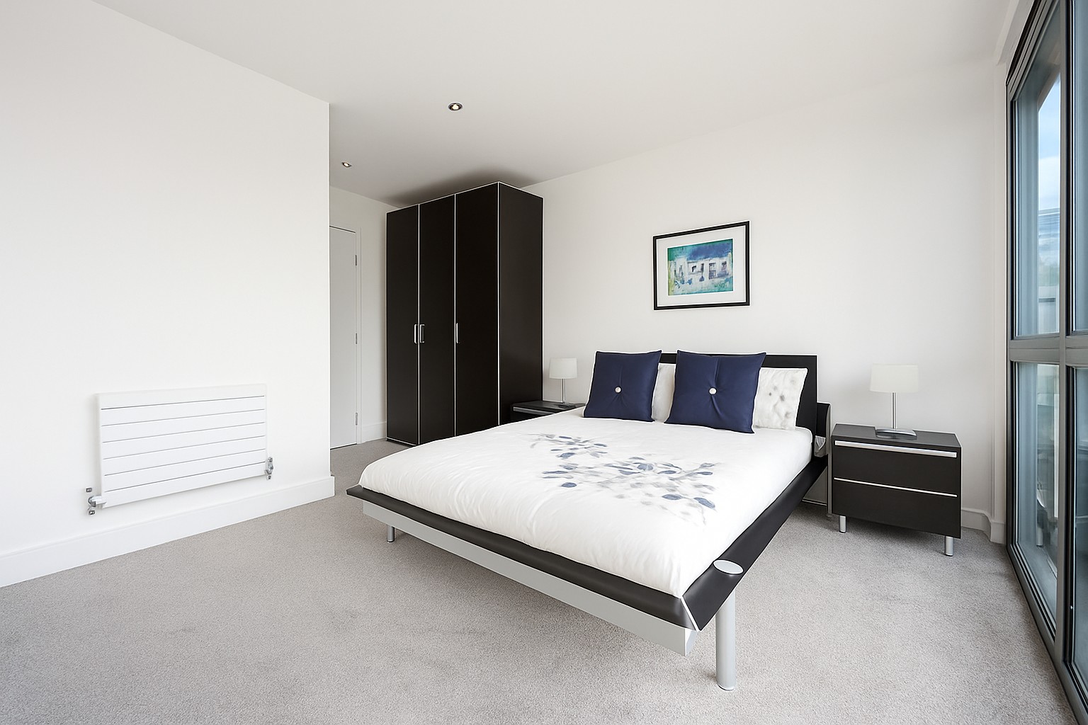 Stylish 2-Bed Apartment, Deansgate, M3, photograph 4