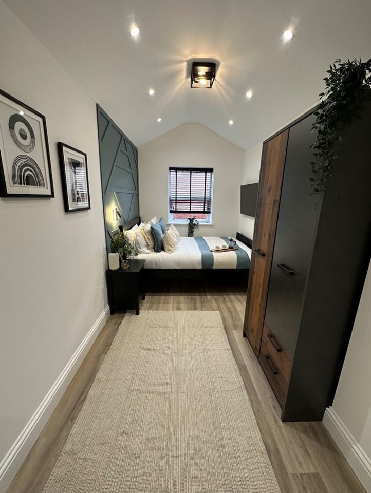 Serviced 1-Bed Apartment, Northampton, NN1