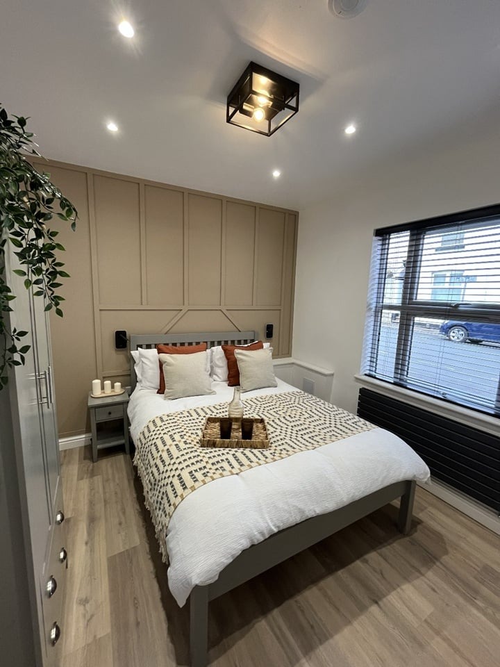 Serviced 1-Bed Apartment, Northampton, NN1