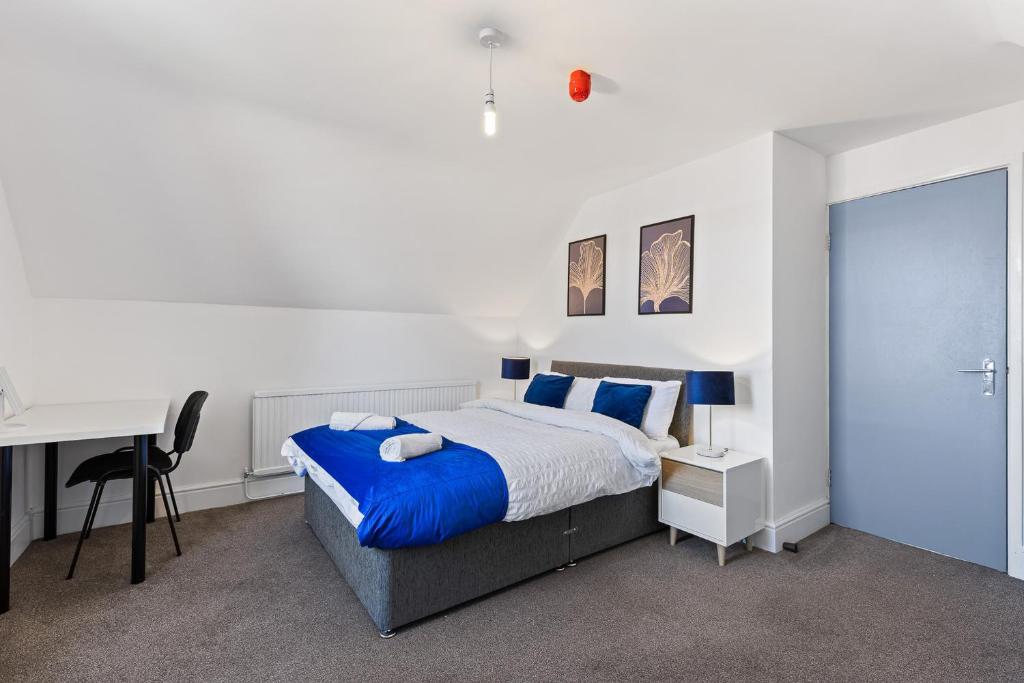 Serviced 1-Bed Apartment, Nottingham, NG7, photograph 18