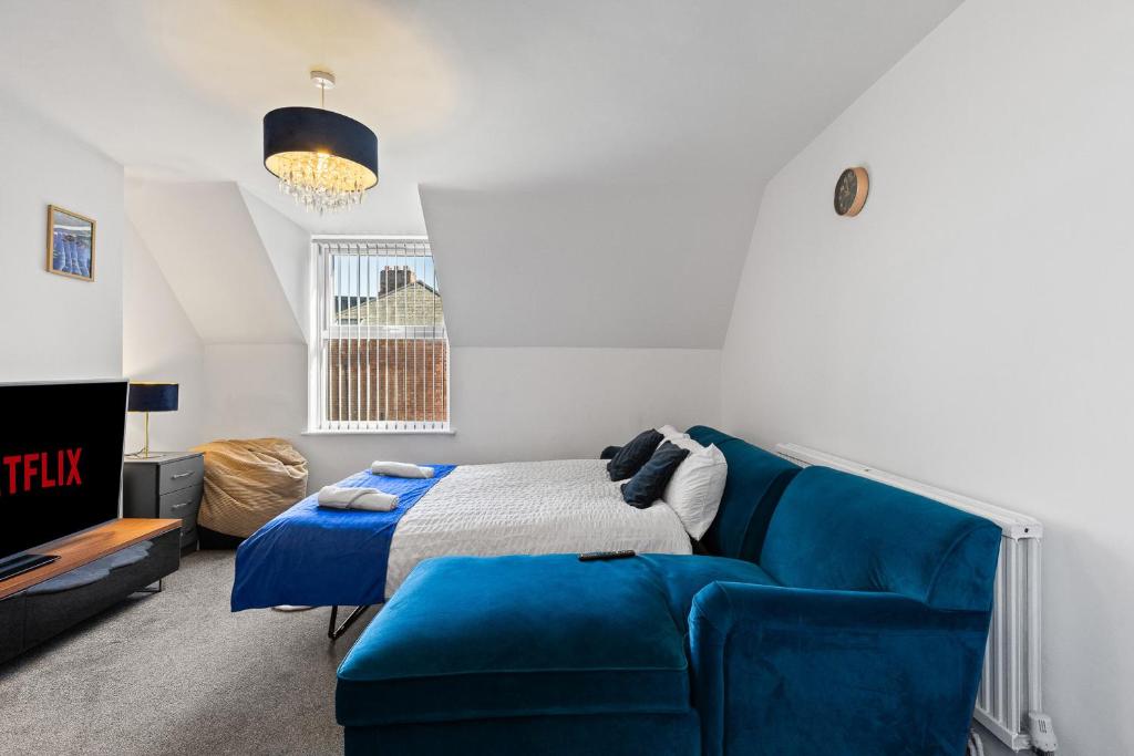 Serviced 1-Bed Apartment, Nottingham, NG7, photograph 23