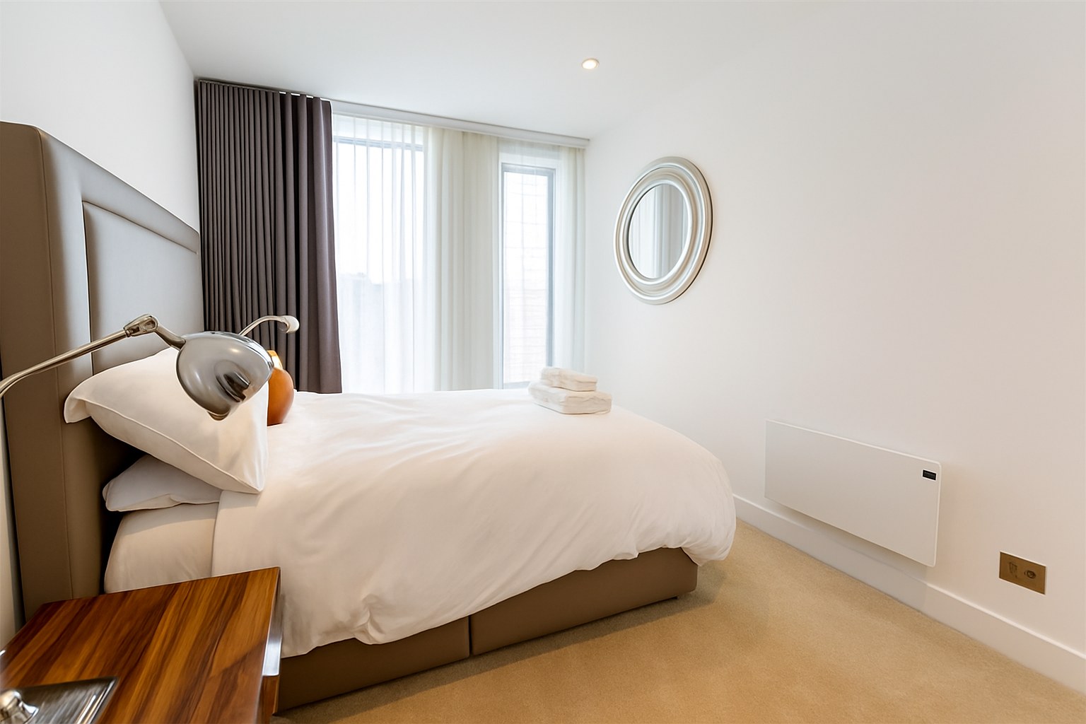 Spacious 2-Bed Apartment, Clifford Street, YO1, photograph 3